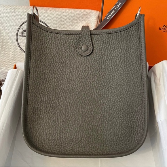 💜SOLD💜 HERMES🍊 Evelyne 16 mini TPM - Etain PH - Picture 3 of 13